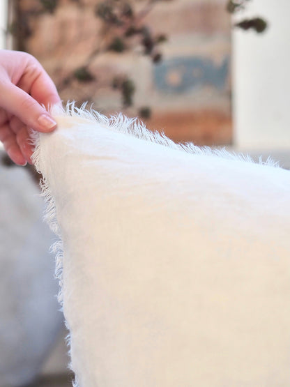 Lina Ivory Pillow | 20x20