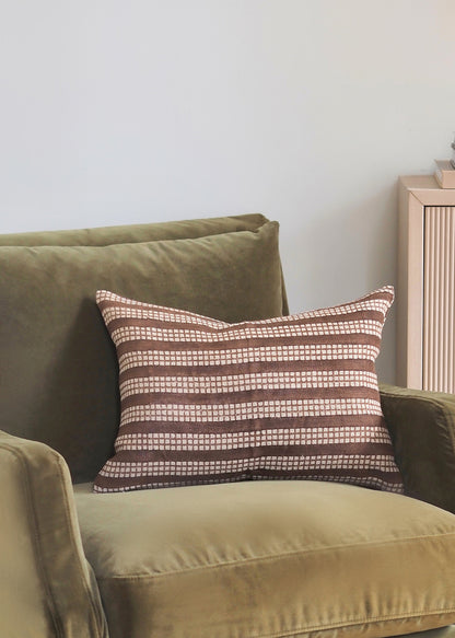 Nepsa Mocha Pillow | 14x20