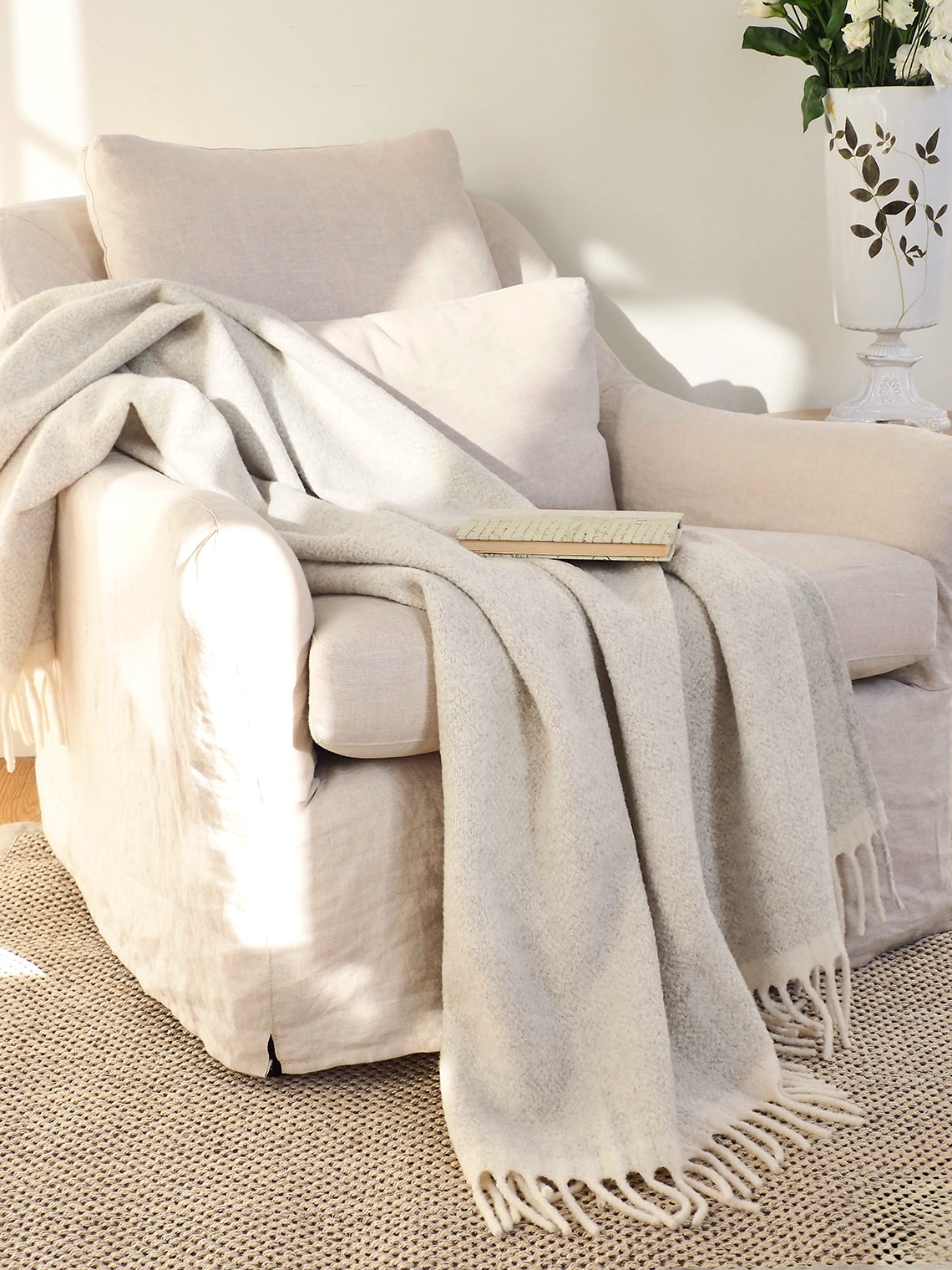 Dover Grey/Ivory Bouclé Throw